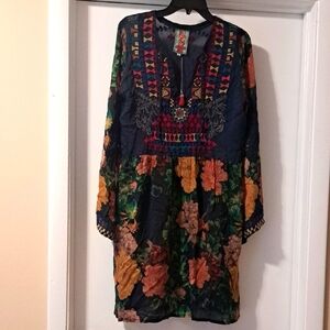 Johnny Was  Bayani Geo  Navy  Floral Embrioderd Tunic Dress SzS NWOT